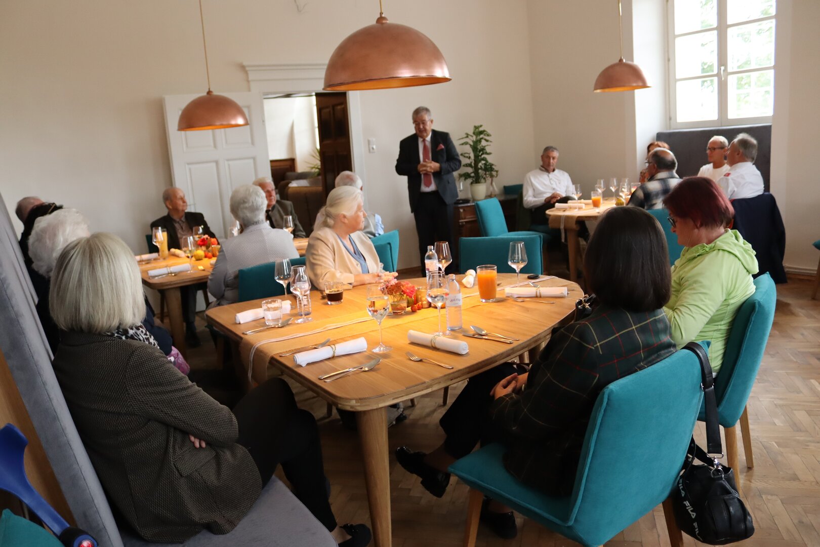 Geburtstagsessen_Oktober1.jpg Geburtstagsessen_Oktober1.jpg