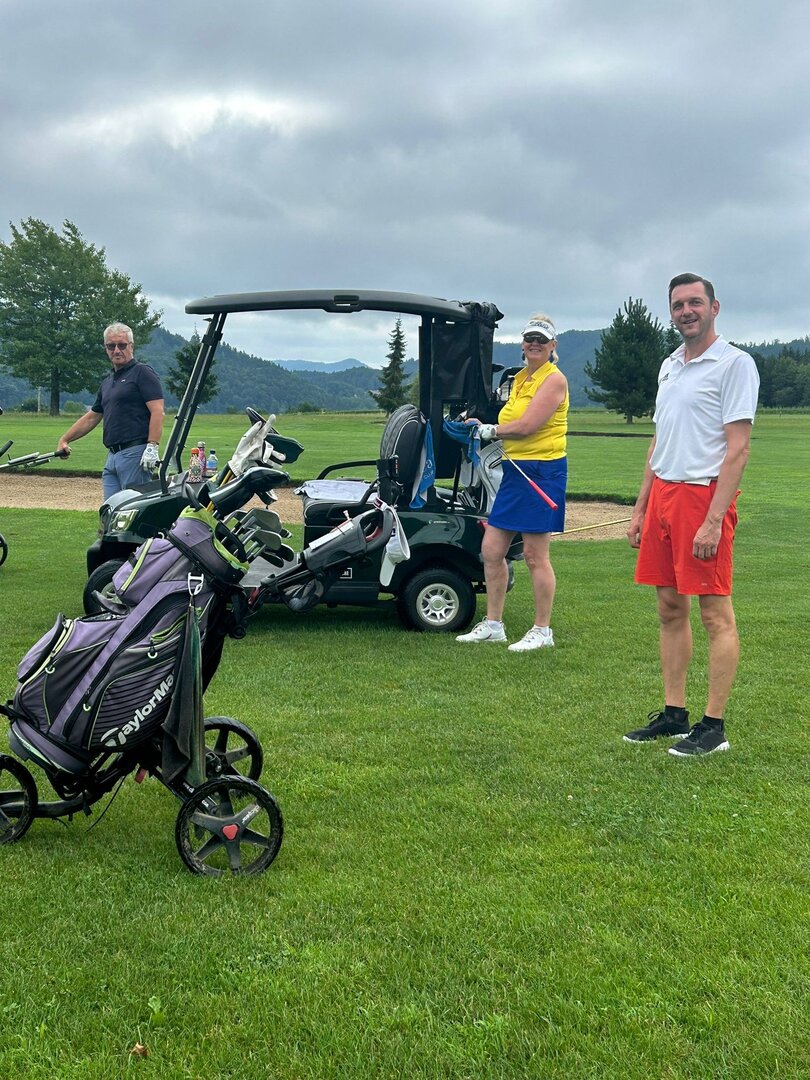 Golfturnier5.jpg Golfturnier5.jpg