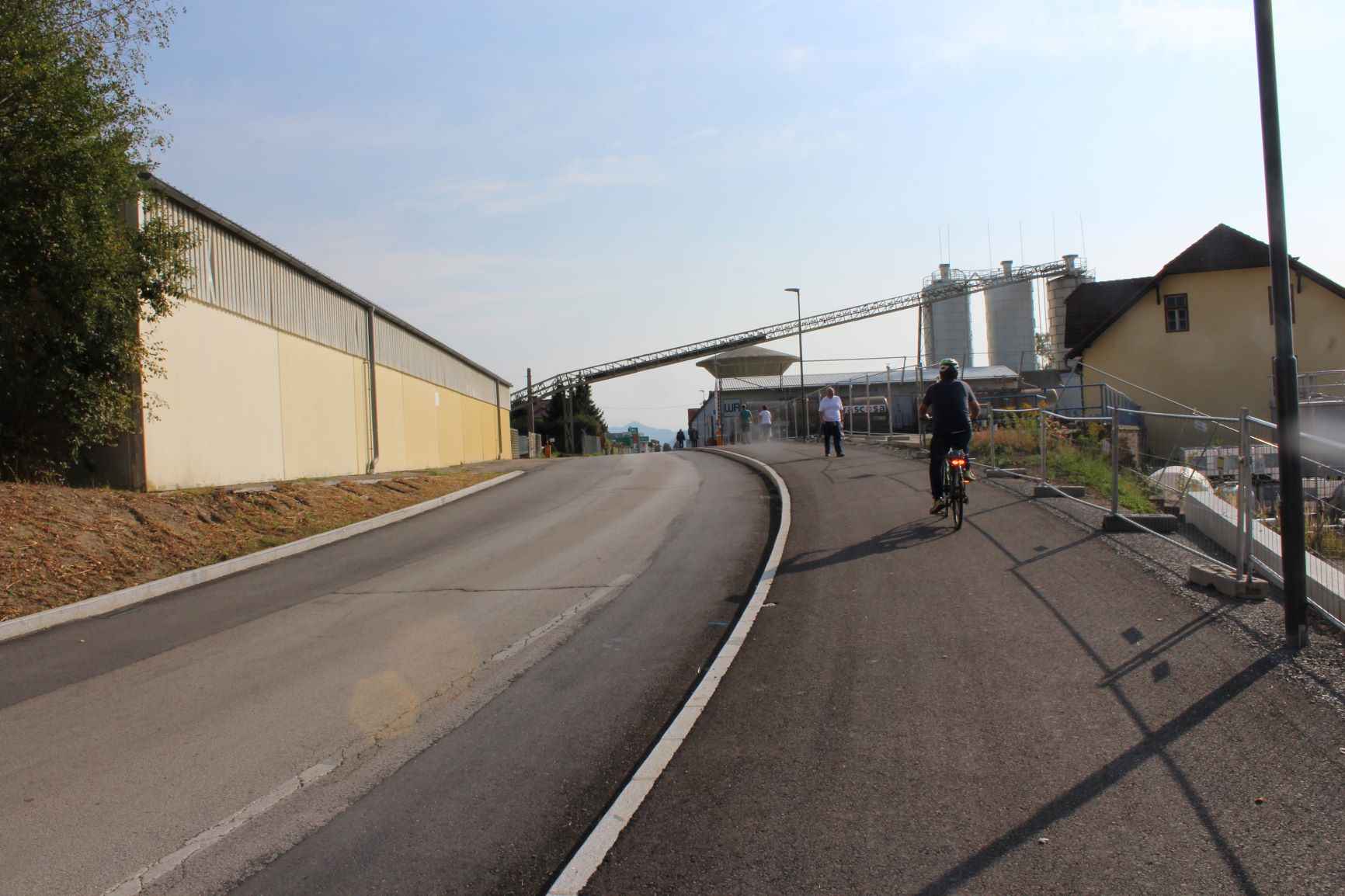 Geh- und Radweg Krappfelder Straße (Foto: Stadtgemeinde Althofen)